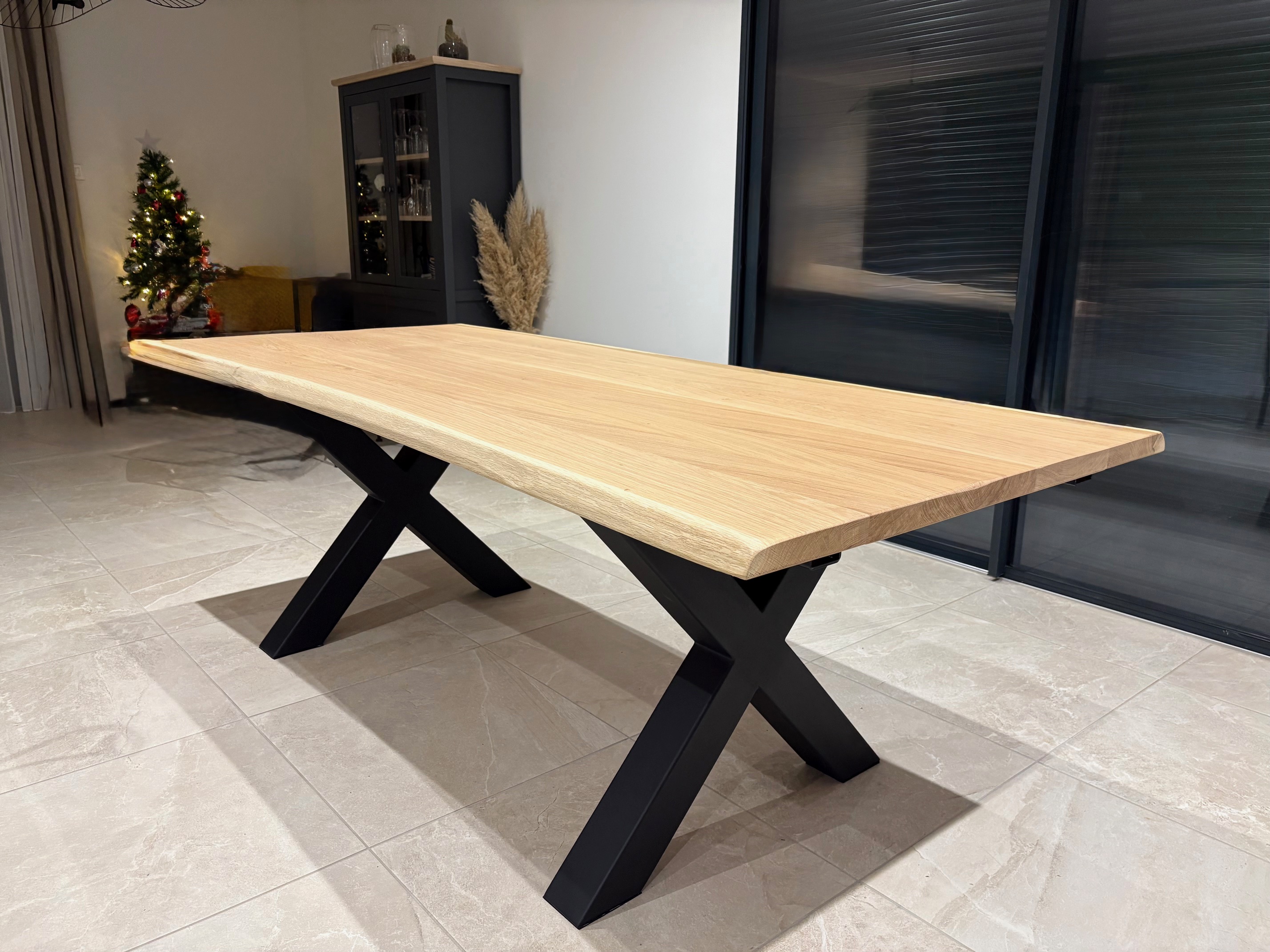 Pied De Table